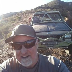 Meet your Posher, Bradley